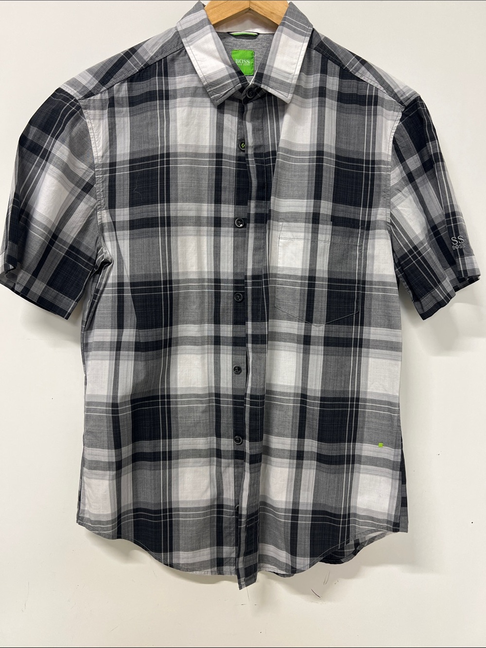 Hugo Boss Plaid Button Down, Short Sleeve, Slim Fit, Medium